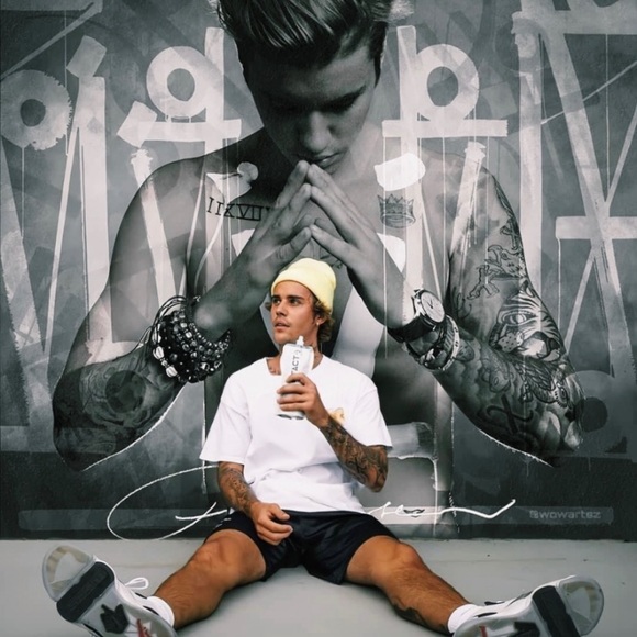 Meet your Posher, Gabrielle - Picture 1 of 1